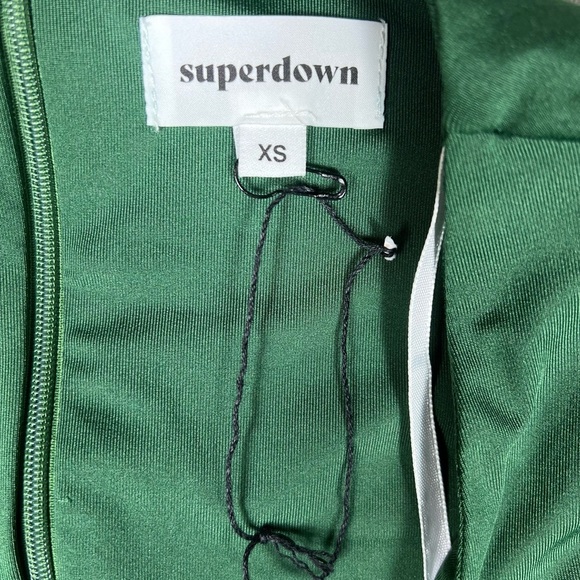 REVOLVE Dress Womens XS Superdown Martyna Deep V Emerald Classy Party Night Out - Picture 9 of 12